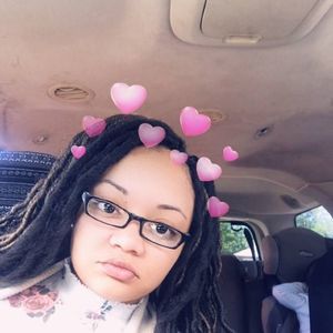 Meet your Posher, Latasha